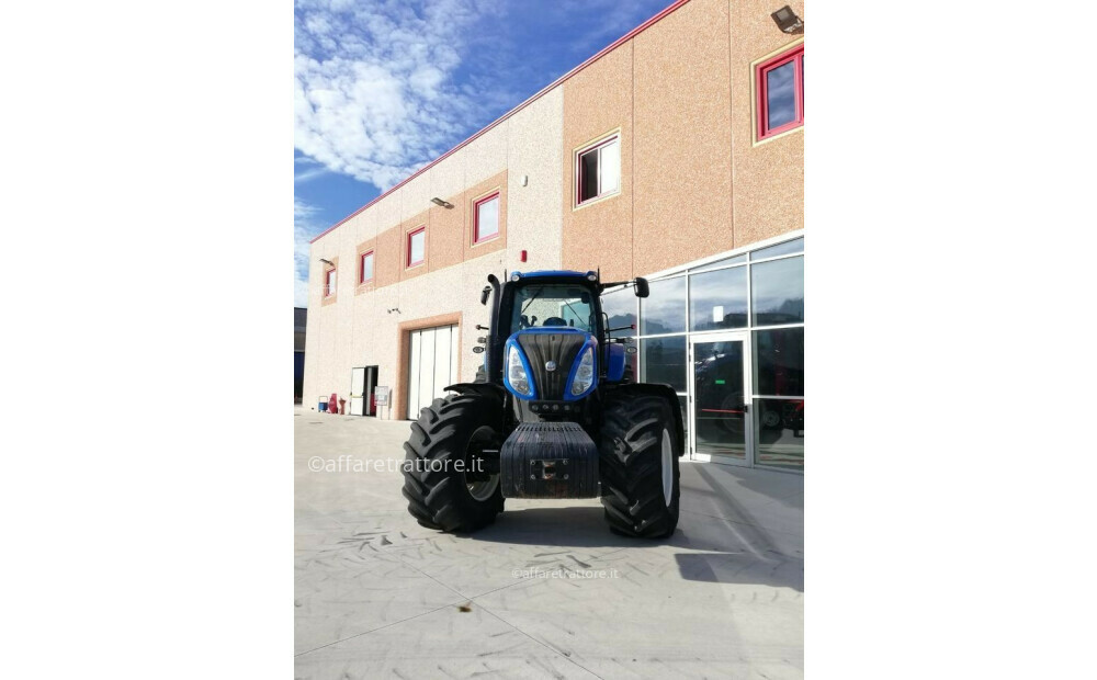 New Holland T8.360 Used - 1
