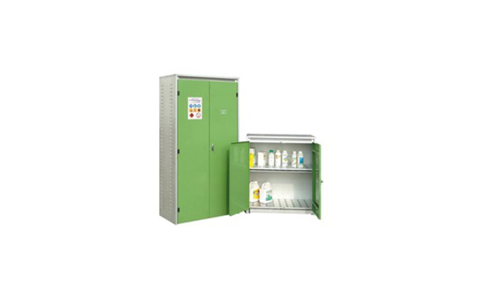 CABINETS FOR PHYTOPHARMACEUTICALS-PHYTOSANITARY - 1