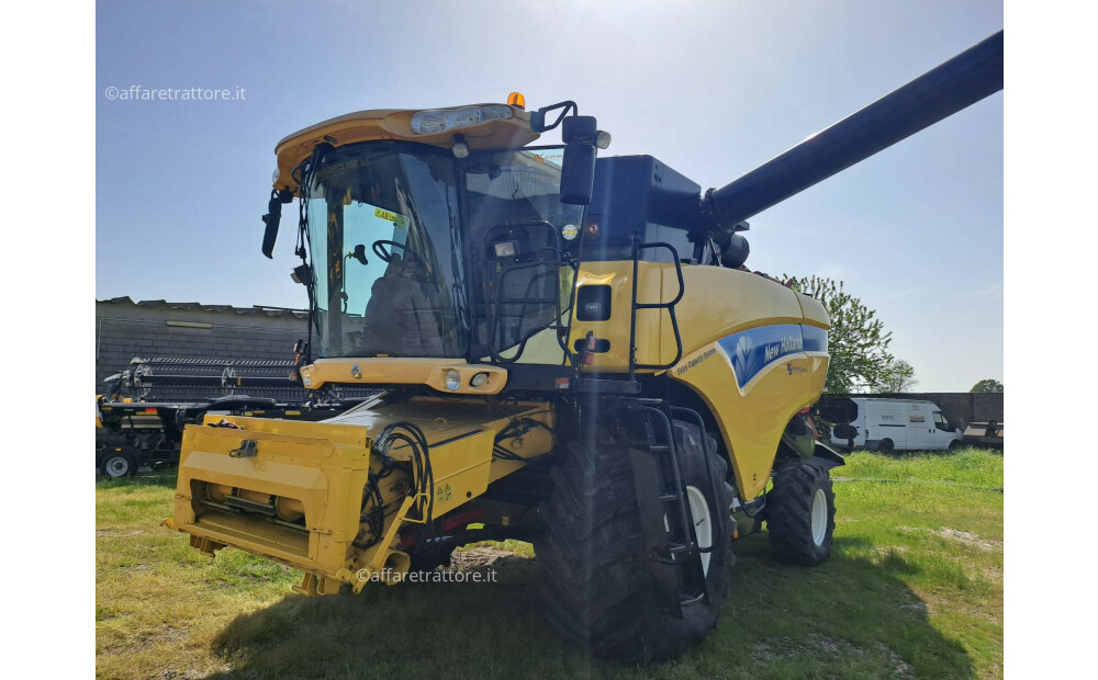 New Holland CX860 Used - 1