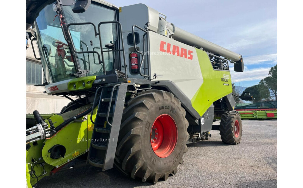 Claas TRION 530 MONTANA Used - 5