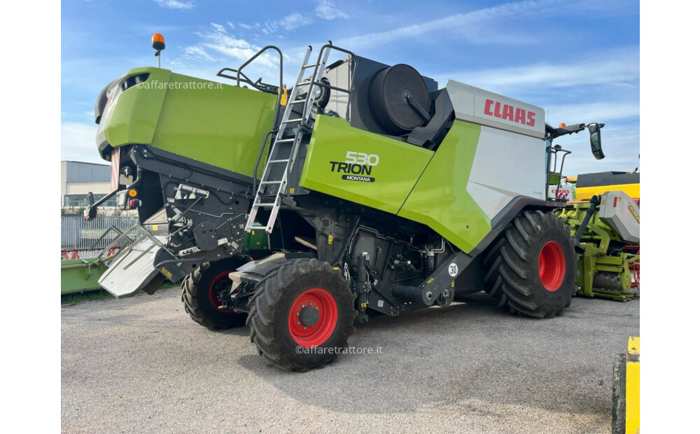 Claas TRION 530 MONTANA Used - 2