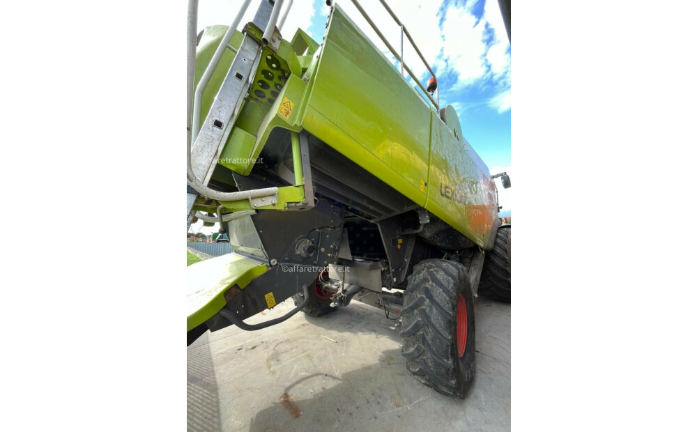 Claas LEXION 740 Used - 4