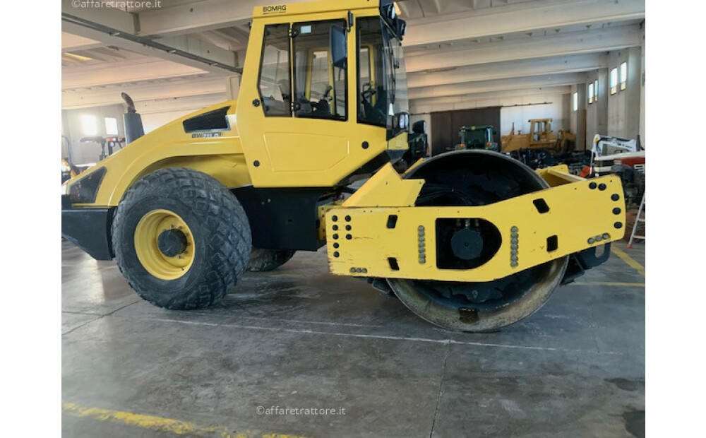 BOMAG BW 211 D-4 Used - 5