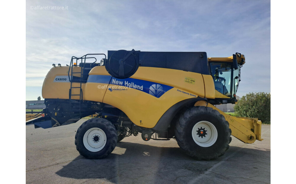 New Holland CX8050 Used - 2