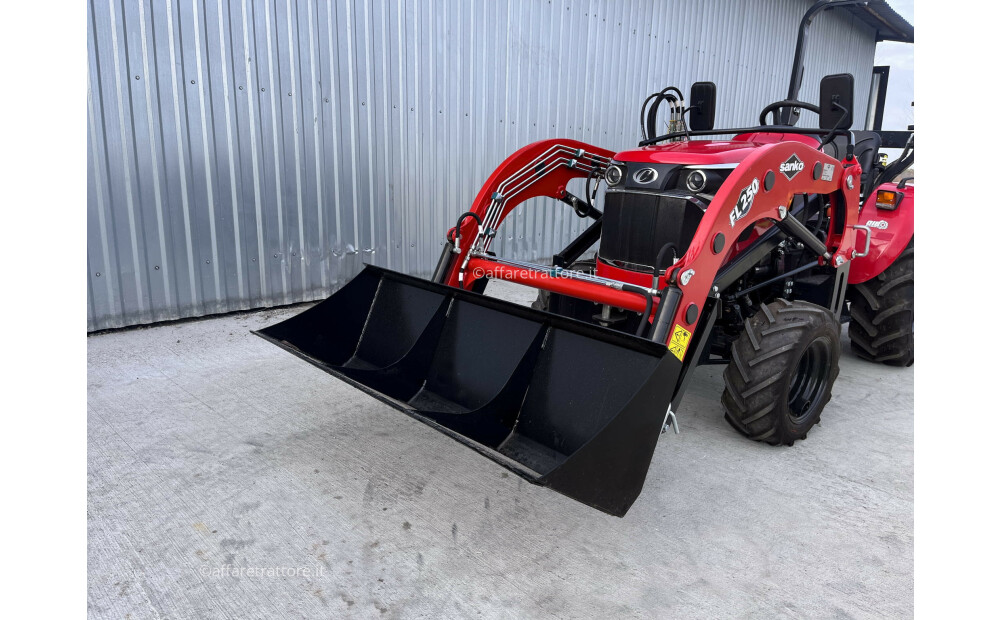 SELLTECH Compact Tractor New - 5