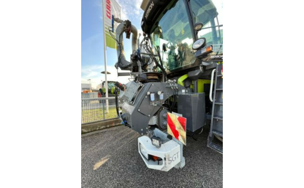 Claas XERION 3800 SADDLE TRAC Used - 4