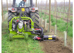 Inter-row for Unica vineyards with Calderoni Nuova mini-cutter